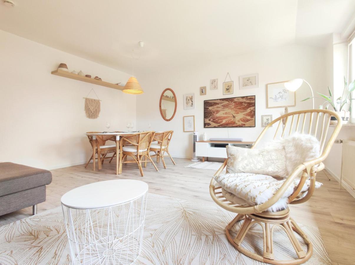 Inikama - Bohemian Apartment Im Gruenen Rosengarten  エクステリア 写真