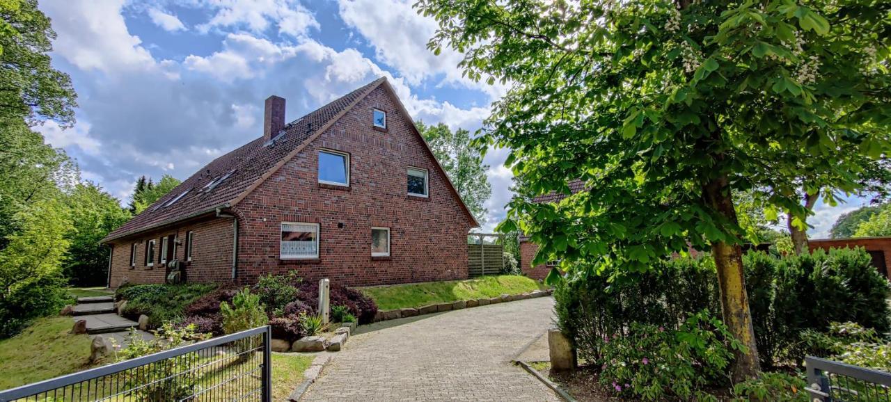 Inikama - Bohemian Apartment Im Gruenen Rosengarten  エクステリア 写真